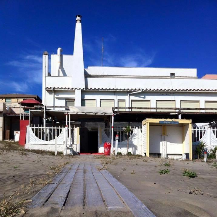 Отель La Veranda Ардеа Экстерьер фото