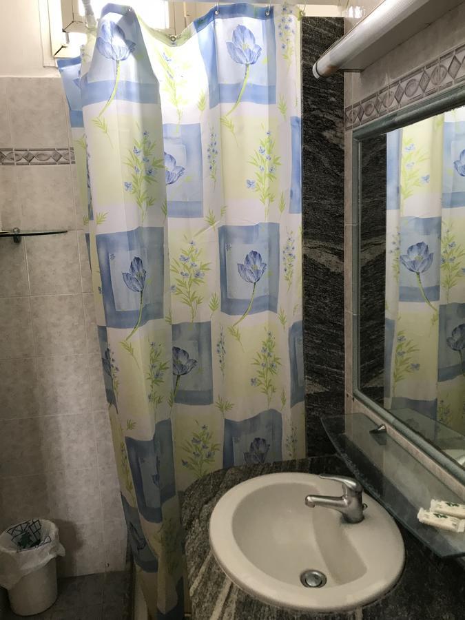 Отель La Veranda Ардеа Экстерьер фото