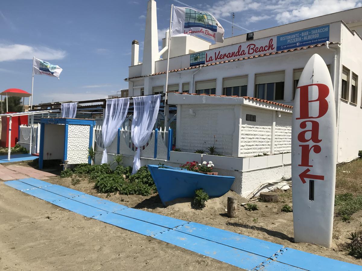 Отель La Veranda Ардеа Экстерьер фото